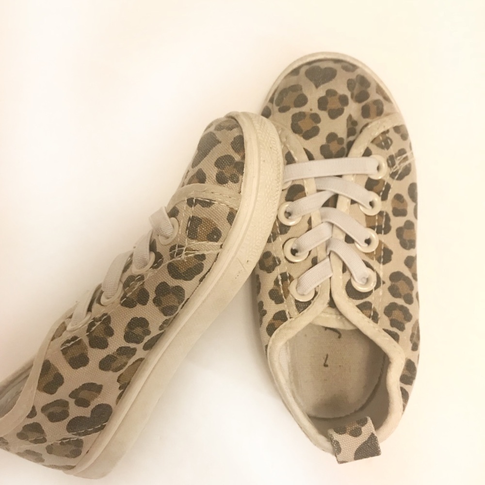 FabKids Brand Leopard Print Shoes for Girls